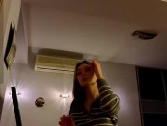 anika_heir webcam model stream image