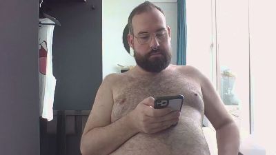 ScruffBear webcam model stream image