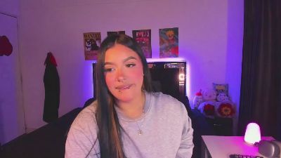 Mariana_Hasper_ webcam model stream image