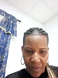 VikysDavis webcam model stream image