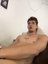 cristofer- webcam model stream image