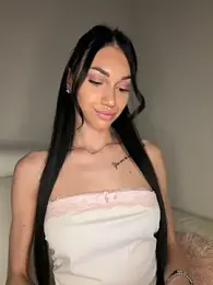 ilariea_girl webcam model stream image