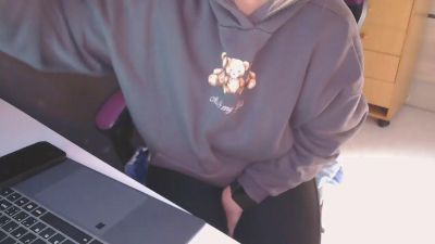 Larajustfu webcam model stream image