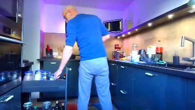 Remotcontrol webcam model stream image