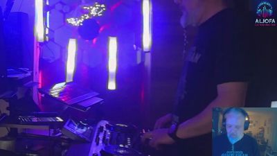 1st_omen webcam model stream image