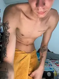 Luck__090 webcam model stream image