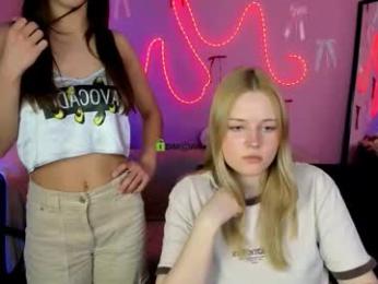 lina_fox12 webcam model stream image