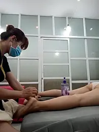 Dongti_mo webcam model stream image