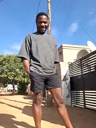 Petrossa webcam model stream image