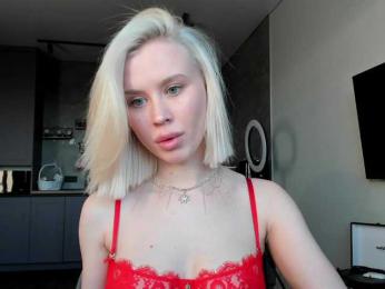 Sunlovv webcam model stream image