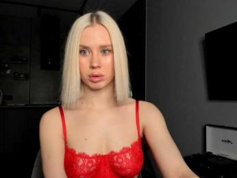 Sunlovv webcam model stream image