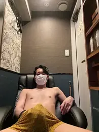 paroncho webcam stripchat model stream image