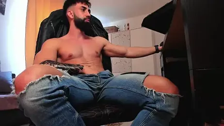 liamaesthetic webcam model stream image