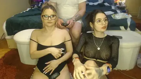 Tasty_Shape webcam model stream image