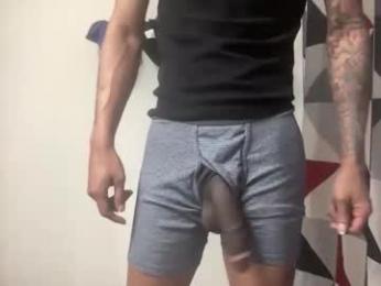 yeahitsrell2 webcam model stream image