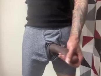 yeahitsrell2 webcam model stream image