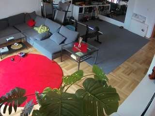 voyeurcam-julmodels-living-2 webcam model stream image