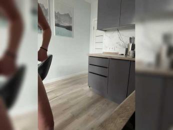 Tom-and-Jenny webcam model stream image