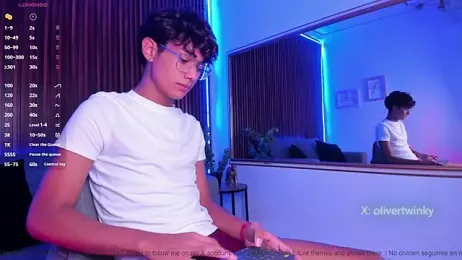 Oliver20__ webcam model stream image