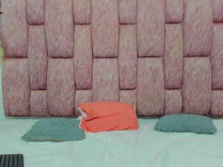 Anny Miiller webcam model stream image