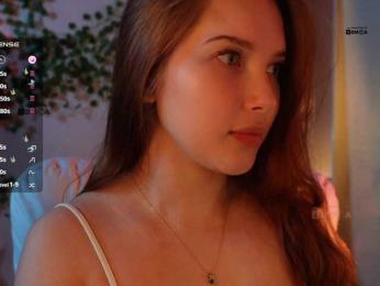 _Q_ webcam model stream image