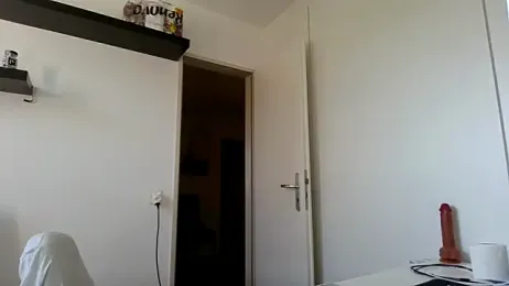 alpha-hunk webcam model stream image