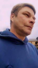 VibeMeHard webcam model stream image