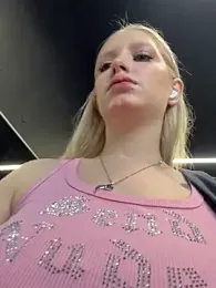 Mila_NoRules webcam model stream image