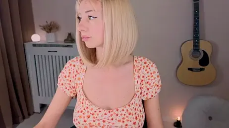 Lenamuti25 webcam stripchat model stream image