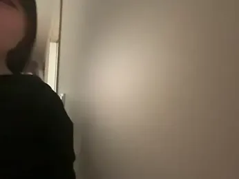 Gokujyo-Namanaka webcam stripchat model stream image