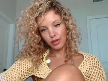 theislandgirl chaturbate stream image, 23.05.2025 19:00