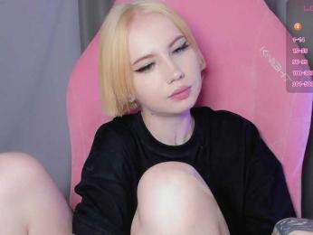 luvsoak bongacams stream image