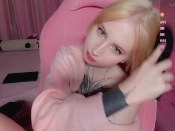 luvsoak bongacams stream image