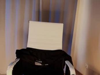 hollyextra chaturbate stream image