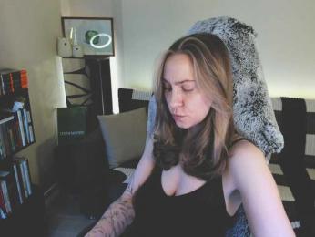 Adamova_Eva bongacams stream image, 09.02.2025 19:40