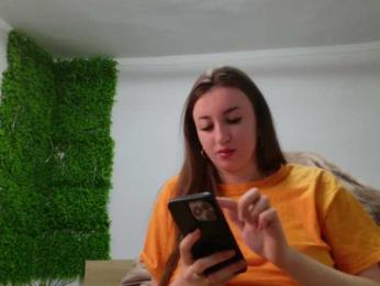 EmilyxJames bongacams stream image, 09.02.2025 19:50