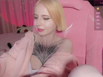 luvsoak bongacams stream image