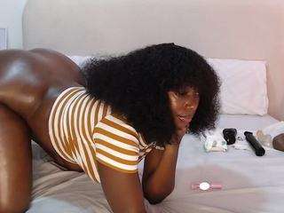 midnightmistress1 camsoda stream image, 11.06.2025 06:30