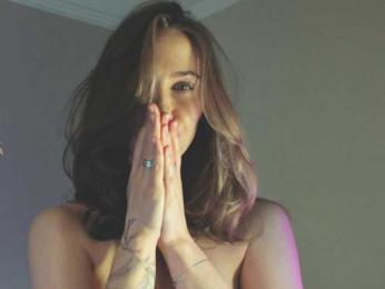 Adamova_Eva bongacams stream image, 10.02.2025 17:20