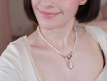 MissEssie bongacams stream image, 18.06.2025 13:40