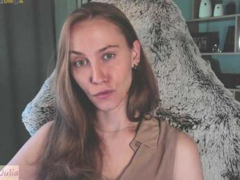 Adamova_Eva bongacams stream image, 18.06.2025 18:00