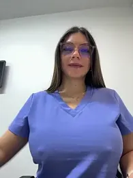 alicee16 stripchat stream image