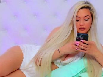 AriannaSins bongacams stream image, 23.06.2025 15:20