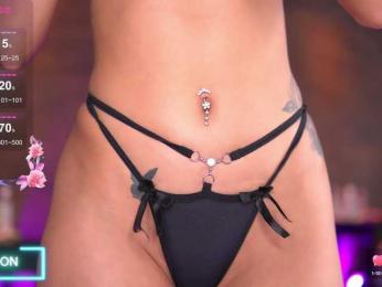 KairaAndrews bongacams stream image