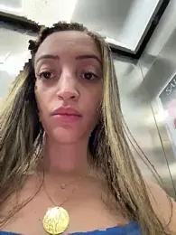 BelleLouiseVp stripchat stream image