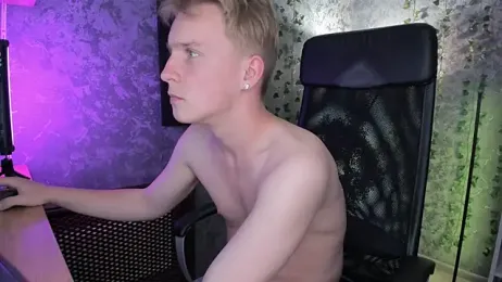 AlexxSweet stripchat stream image