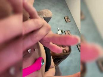 juicy-peachh bongacams stream image, 08.07.2025 05:20