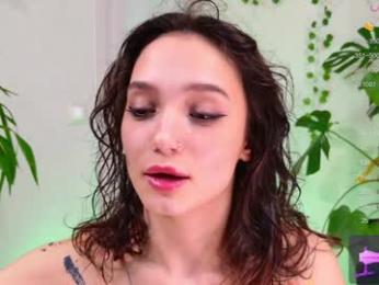 breeding_material chaturbate stream image, 08.07.2025 15:00