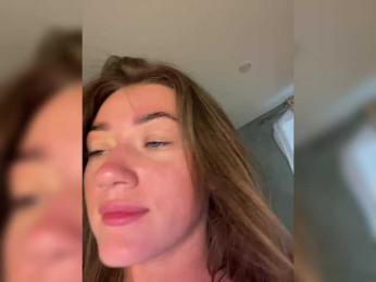 juicy-peachh bongacams stream image, 14.07.2025 05:30