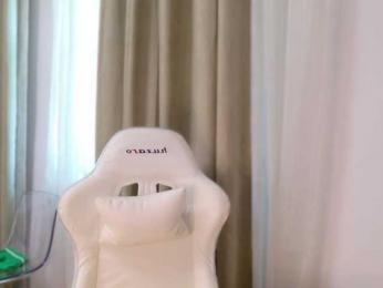 EmilyxJames bongacams stream image, 21.07.2025 03:50